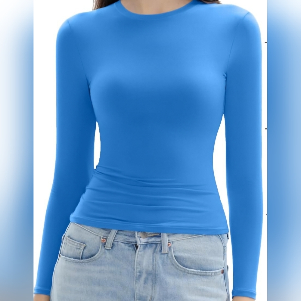 Amazon Elegant Azure Long Sleeve Women's Top